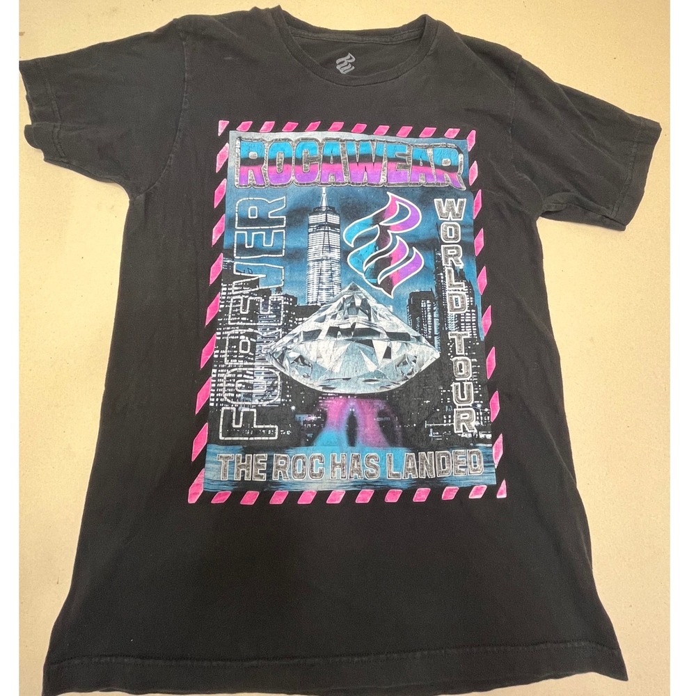 Rocawear Mens Forever World Tour Graphic T-Shirt Black Size M The Roc Has Landed